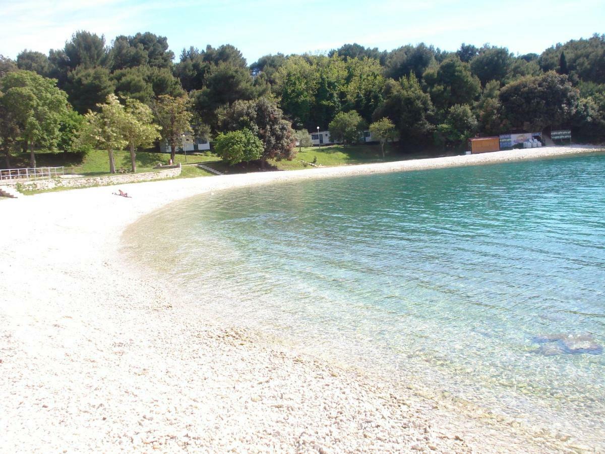 Apartman Suzy Pula Bagian luar foto