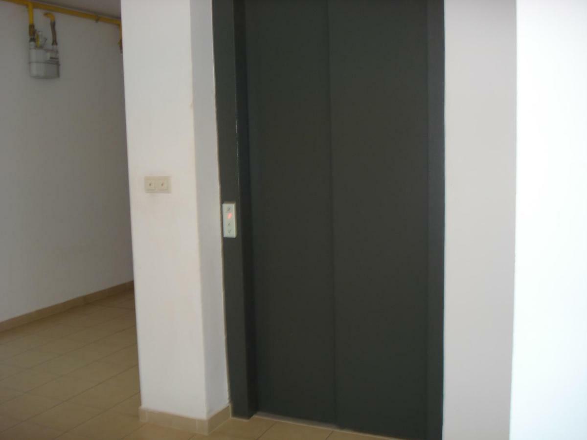 Apartman Suzy Pula Bagian luar foto